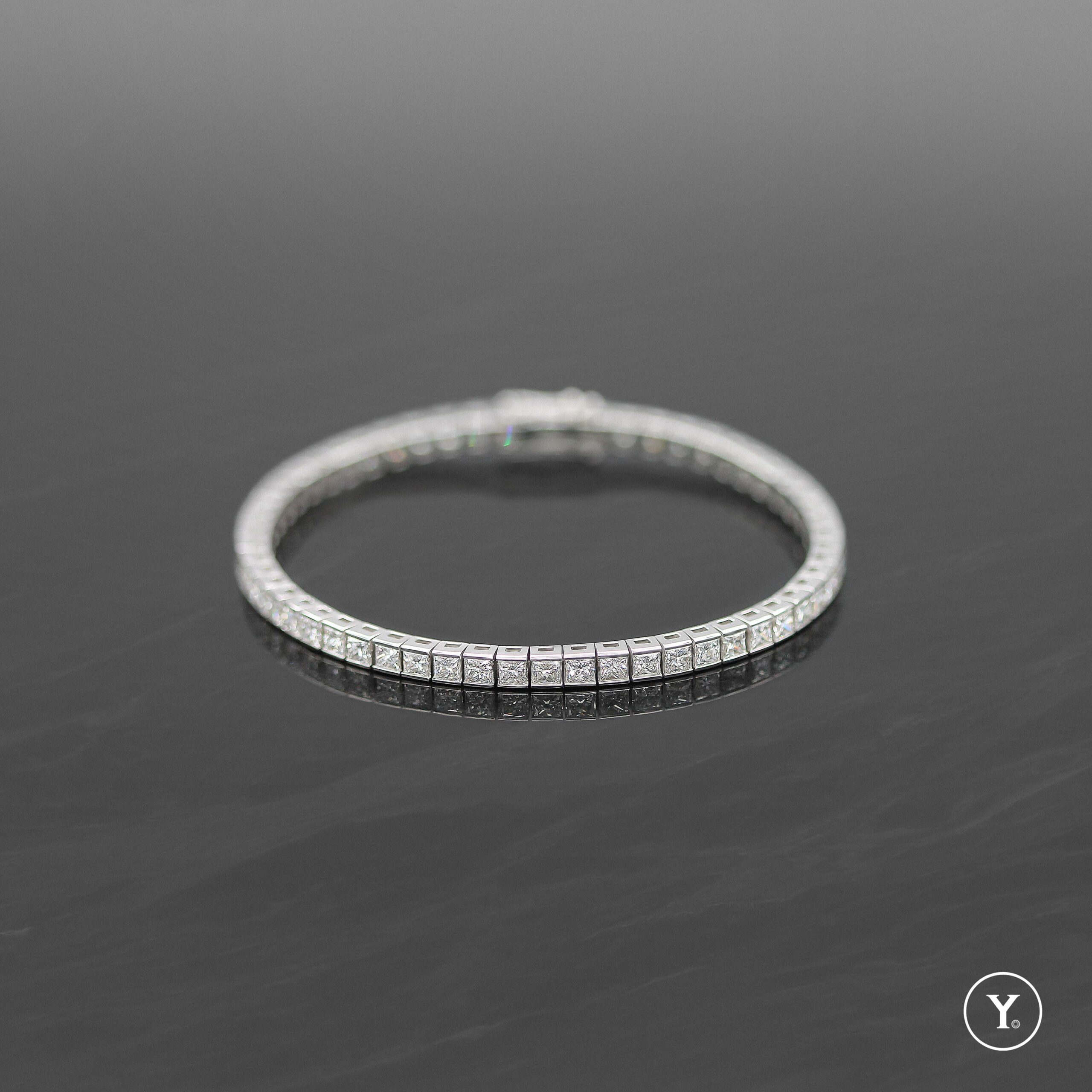 Piazza :: Princess Diamond Tennis Bracelet in 18K White Gold, Solid Gold