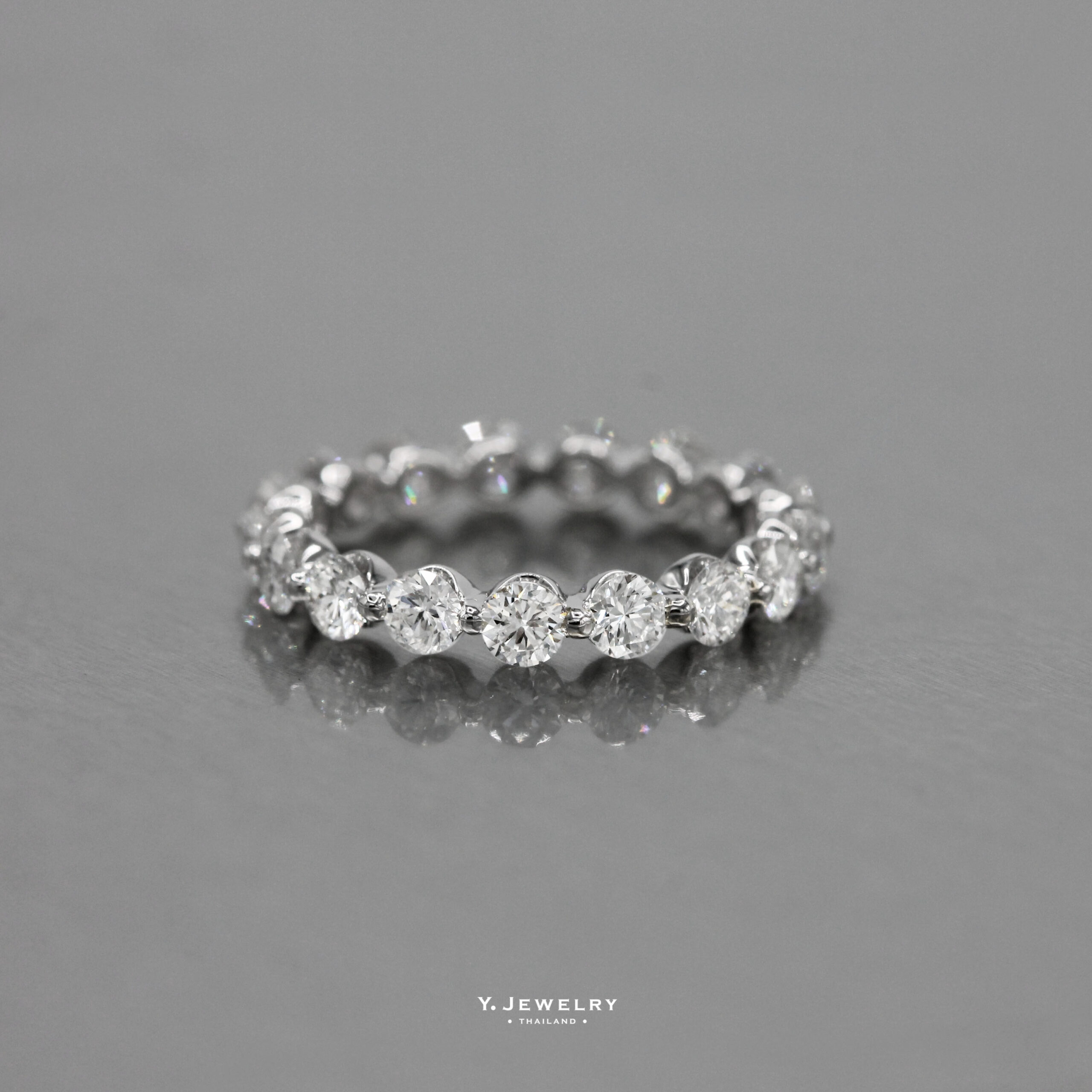 Love IS (V. 3.2):: Eternity Ring/Band in 18K White Gold, 3.2mm Round Diamond