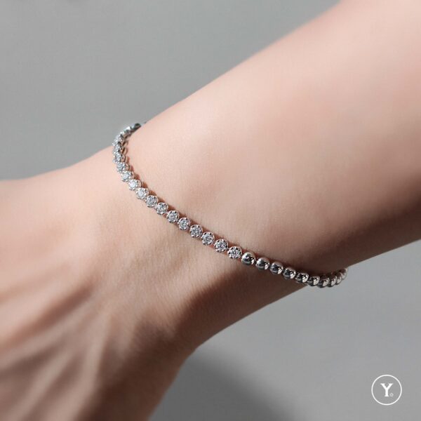 Tous les Jours :: Round Diamond Tennis Bracelet in 18K Yellow Gold (White Gold Plated), Solid Gold - Image 2