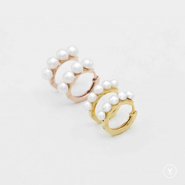 Fresh Water Pearl Huggies in 14K Solid Gold, Yellow Gold :: Mebe Pearl Hoop Earrings - Image 6