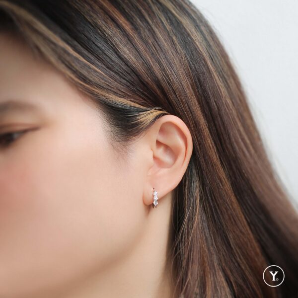 Hygge Hug :: 2.9mm Round Diamond Row Huggies, 18K White Gold Solid Gold - Image 6