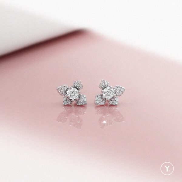 Belle Lux :: 18K White Gold Small Stud Earrings with 10pts H&A DEF Diamond - Image 4