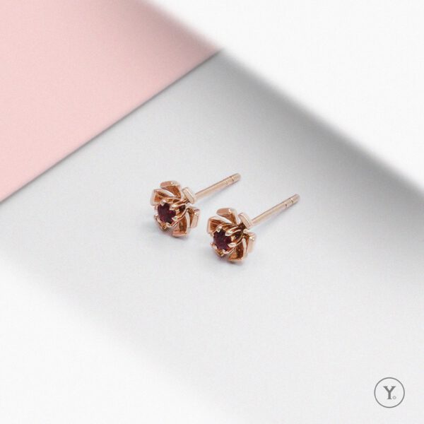 Pink Blossom :: 14K Rose Gold Stud Earrings with Marquise Burmese Ruby - Image 4